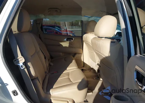 2015 Nissan Pathfinder Sl z USA, uszkodzony, nr VIN 5N1AR2MN3FC602454